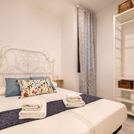 Pere Serafi 2 Bedroom Apartment Barcelona Luaran gambar