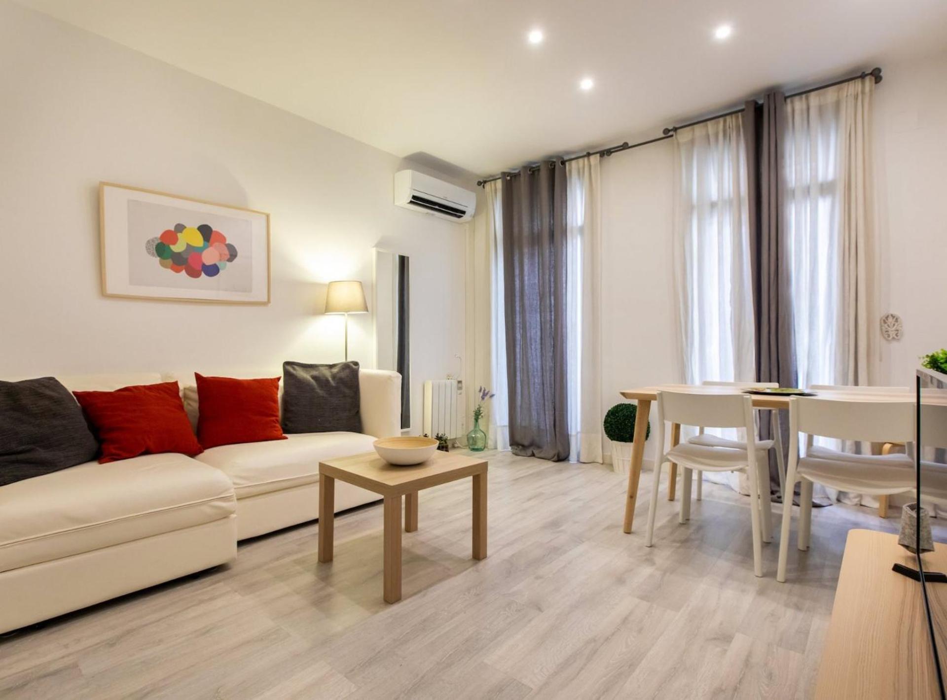 Pere Serafi 2 Bedroom Apartment Barcelona Luaran gambar